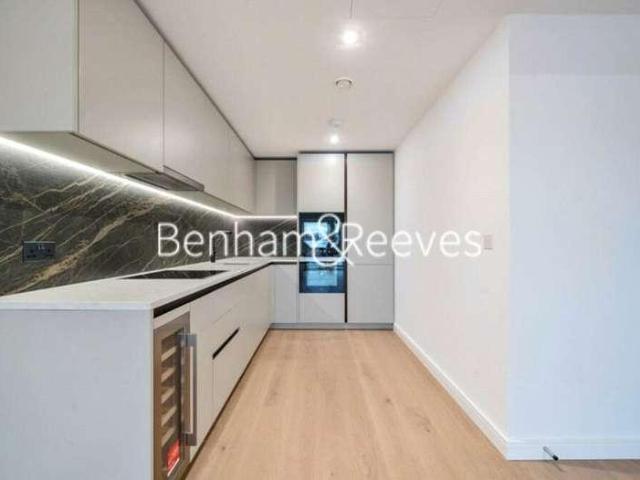House for rent in Brook Green, Greater London