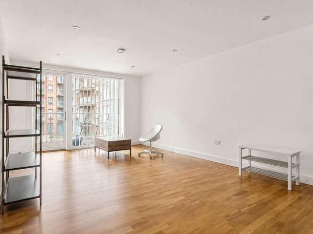 Apartment for rent in Colindale, Greater London