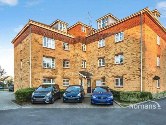 Apartment for rent in Wexham Court, Slough