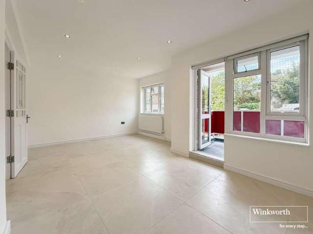 Apartment for rent in Preston, Greater London