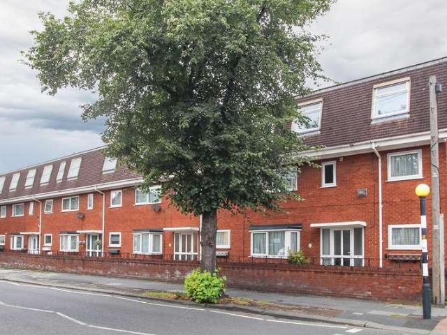 Apartment for rent in Woodsend, Trafford Park