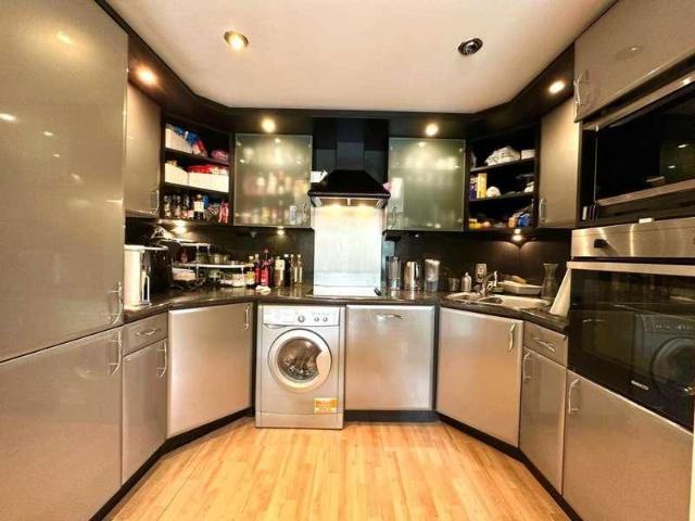 Apartment for rent in Rotherhithe, Greater London