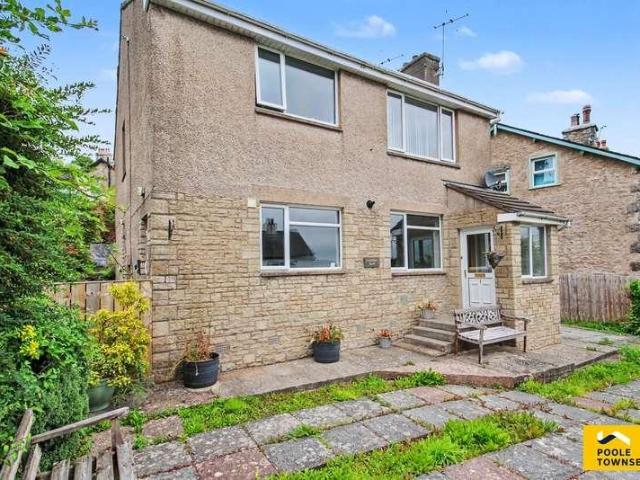 Apartment for rent in Grange-over-sands