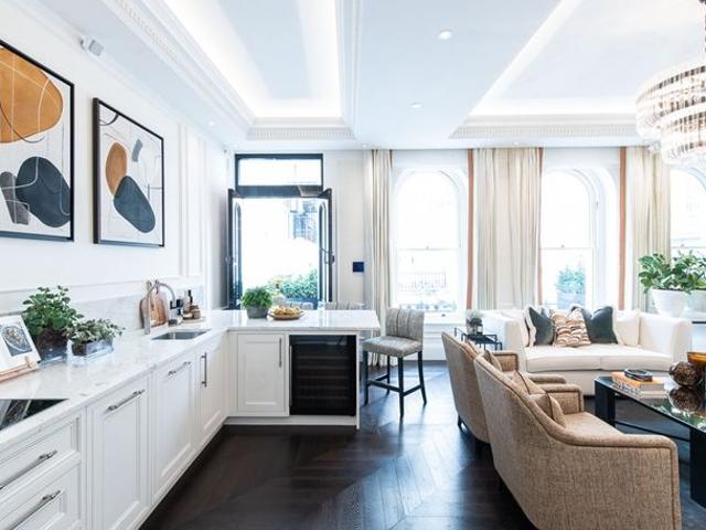 Apartment for rent in South Kensington, Greater London