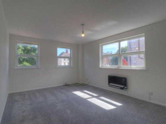 Apartment for rent in Greenhill, Crookhill