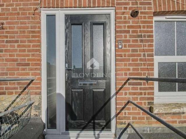 Apartment for rent in Frinton and Walton, Dale Hill