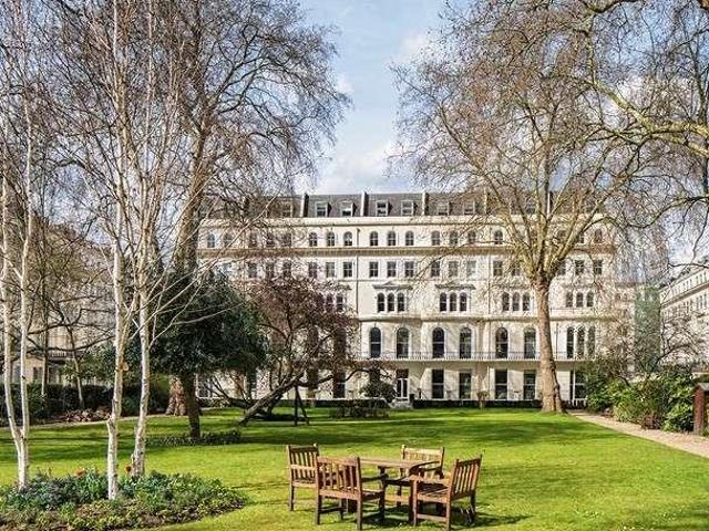 House for rent in Bayswater, Greater London