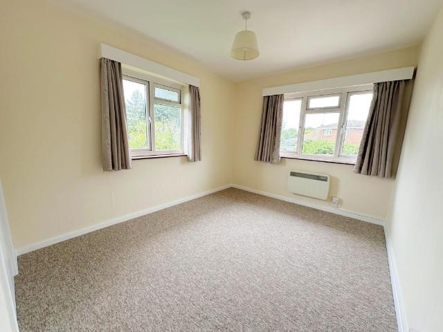 House for rent in Little Common, Heathlands