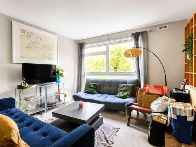 Apartment for rent in Kidbrooke, Greater London