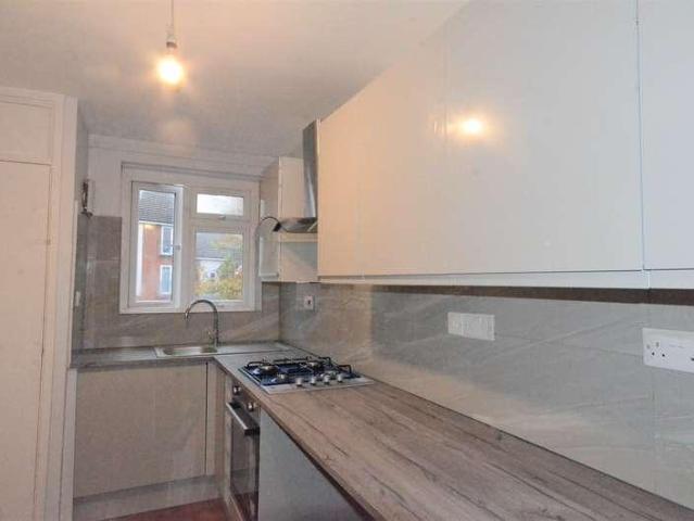 Apartment for rent in Slough