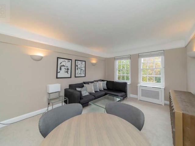 Apartment for rent in Chelsea, Greater London