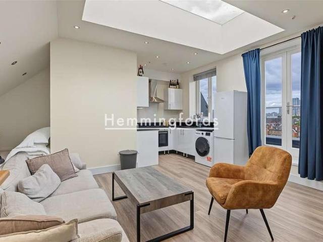 House for rent in Covent Garden, Victoria