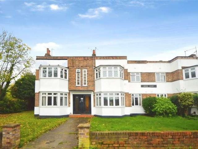 Apartment for rent in Cranham, Greater London