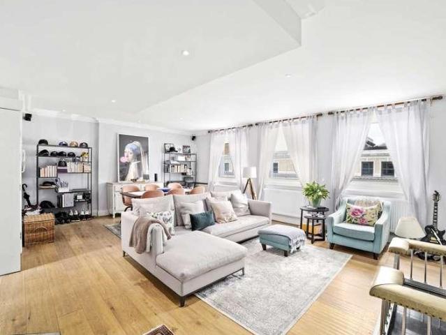 Apartment for rent in South Kensington, Greater London