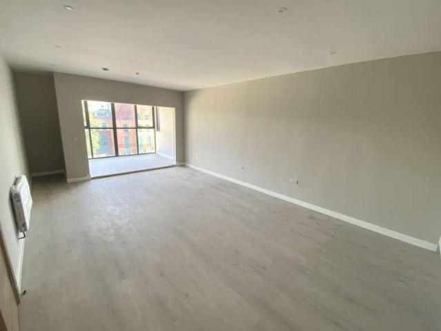 Apartment for rent in Elstree and Borehamwood, Borehamwood
