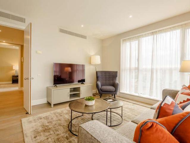 Apartment for rent in Canary Wharf, Greater London