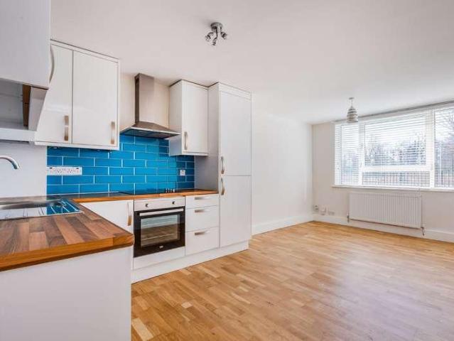 Apartment for rent in Clapham Junction, Greater London