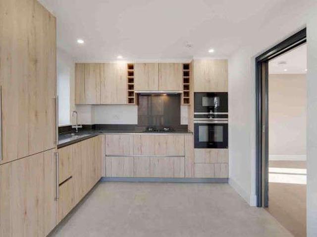 Apartment for rent in Chalk Farm, Greater London