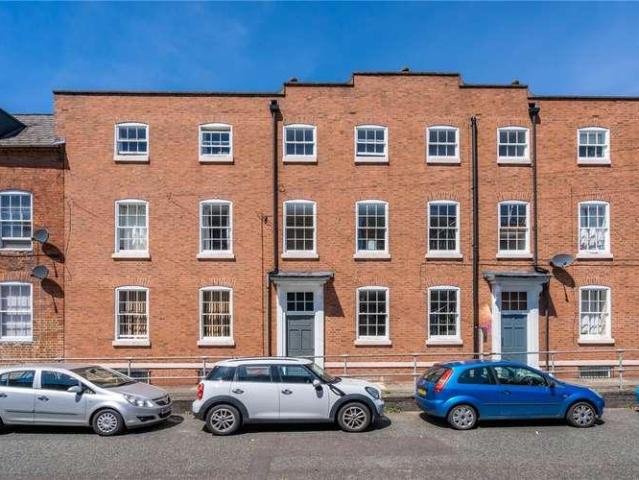 Apartment for rent in Forthampton, Worcestershire
