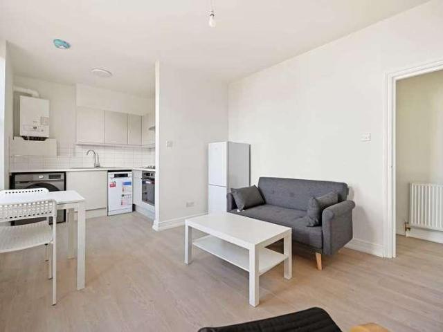 Apartment for rent in Shepherd's Bush, Greater London
