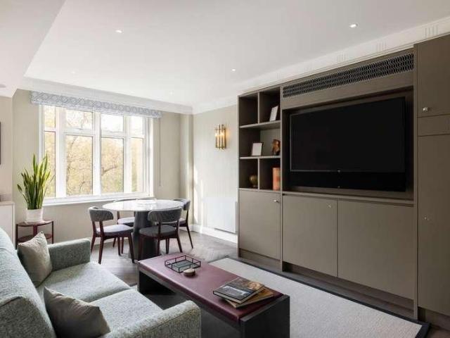 Apartment for rent in Covent Garden, Victoria
