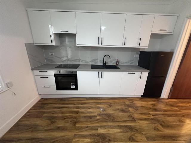 Apartment for rent in Blacklands, Guestling Green