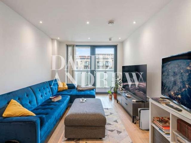Apartment for rent in Hale Village, Tottenham Hale