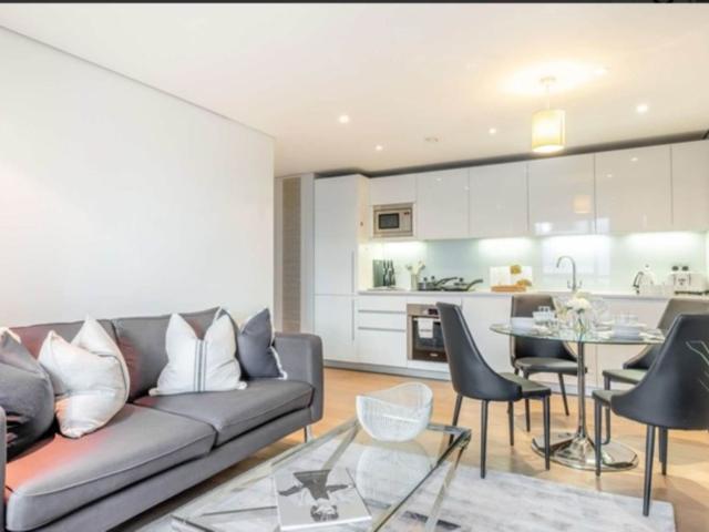 Apartment for rent in Paddington, Greater London