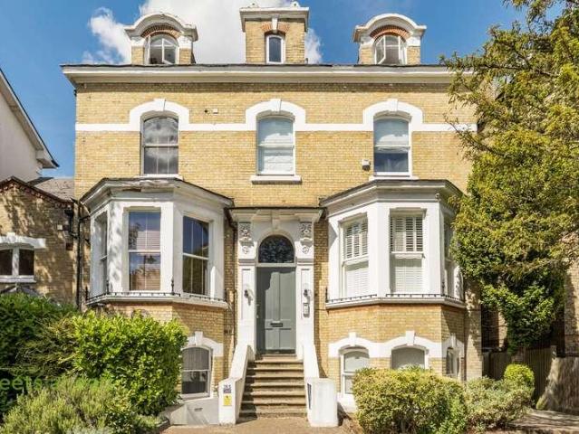 Apartment for rent in Greater London