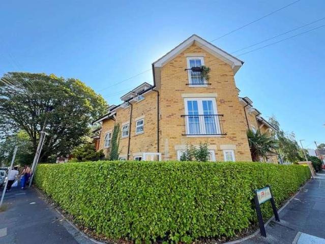 Apartment for rent in Prinsted, Littlecote