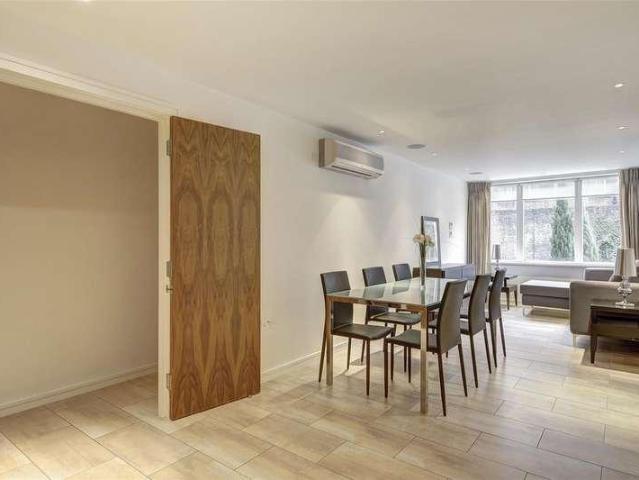 Apartment for rent in Notting Hill, Greater London