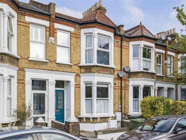 Apartment for rent in London Borough of Lewisham, Brockley