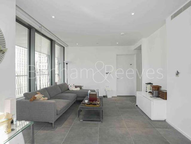 Apartment for rent in Canary Wharf, Greater London