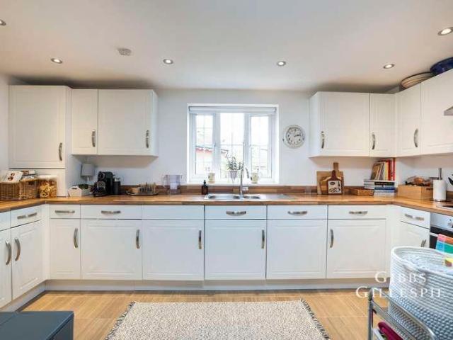 Apartment for rent in Gerrards Cross, Denham