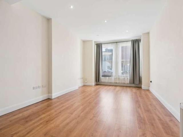 House for rent in Dulwich Village, Greater London