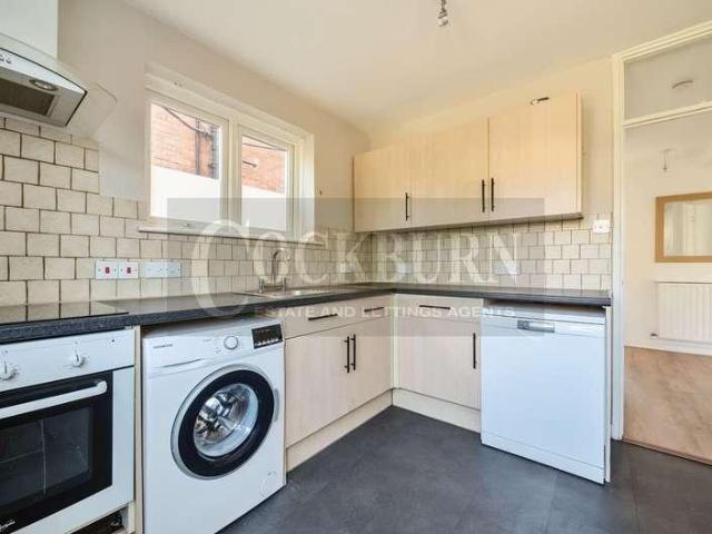 Apartment for rent in Well Hall, Greater London