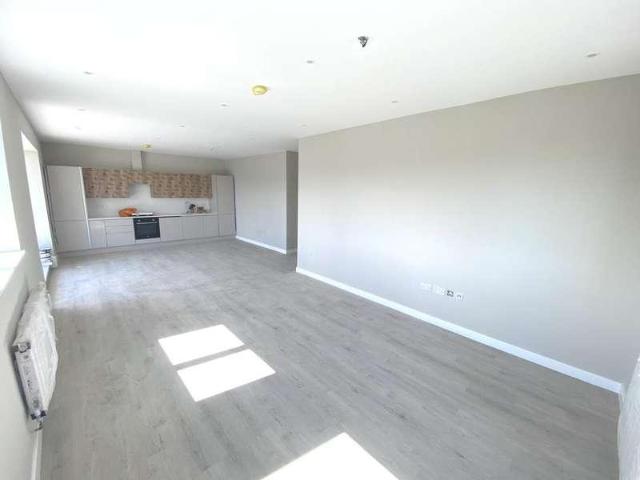Apartment for rent in Elstree and Borehamwood, Borehamwood