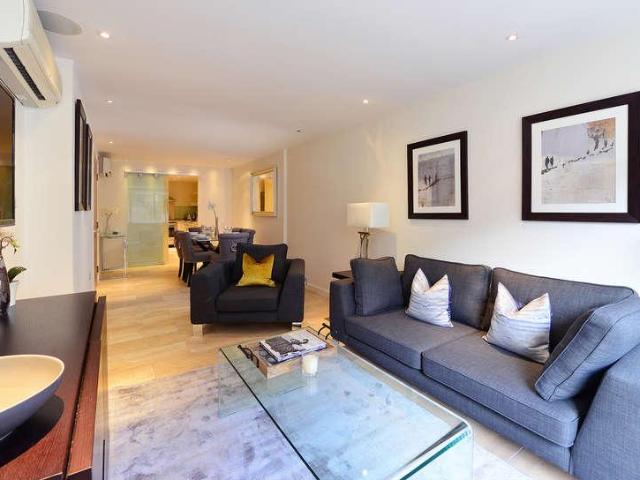 Apartment for rent in South Kensington, Greater London