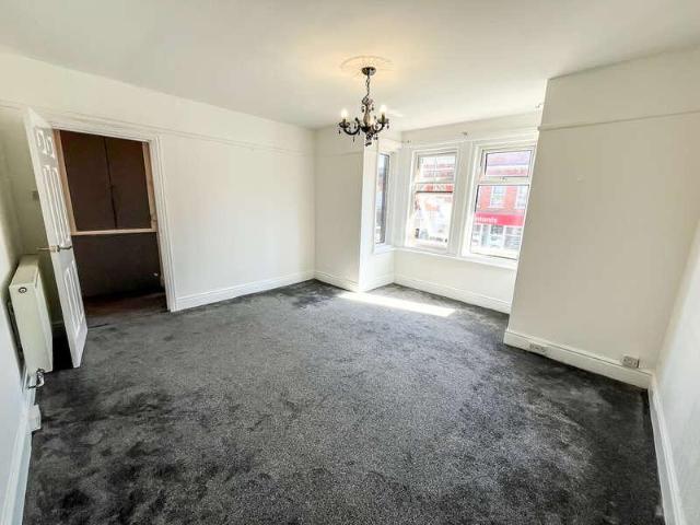 Apartment for rent in Throop, Bournemouth