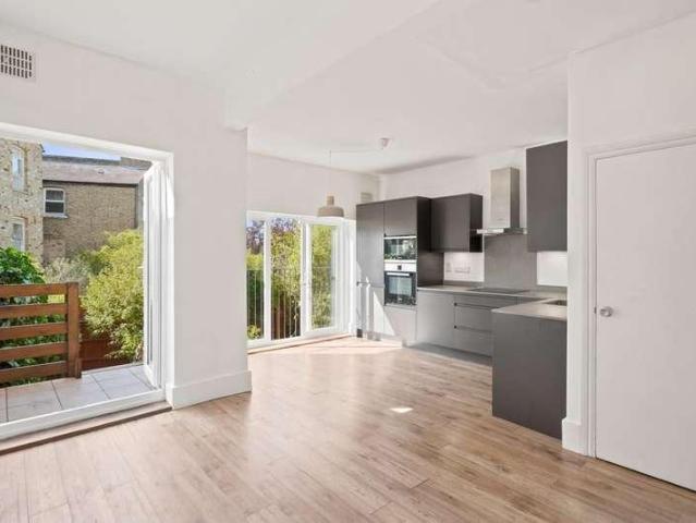 Apartment for rent in East Dulwich, Greater London