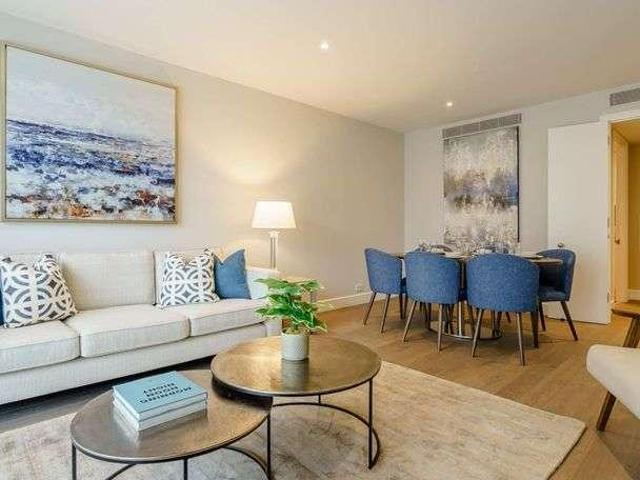 Apartment for rent in Canary Wharf, Greater London