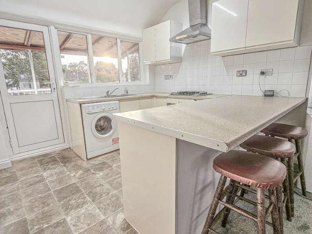 Apartment for rent in Bushey