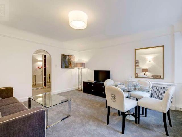Apartment for rent in Chelsea, Greater London