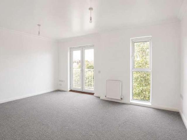 Apartment for rent in Alton Barnes, Essex
