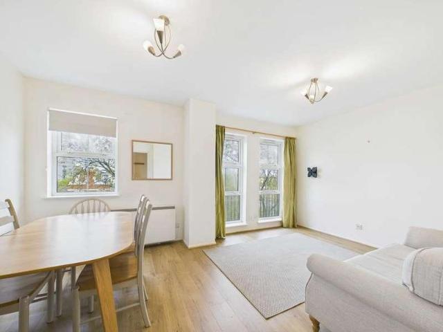Apartment for rent in Greater London