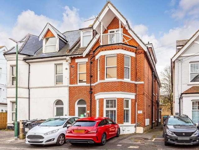 Apartment for rent in Boscombe, Bournemouth