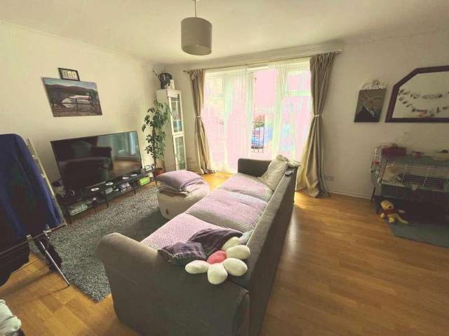 Apartment for rent in North Woolwich, Greater London