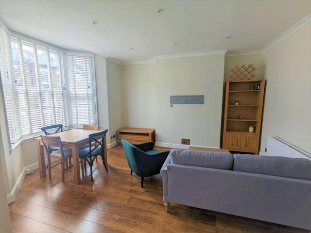 Apartment for rent in Brixton, Greater London
