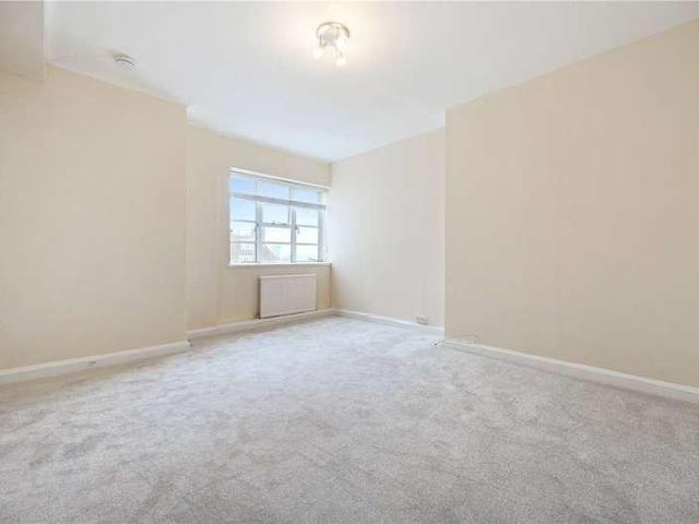 Apartment for rent in Notting Hill, Greater London