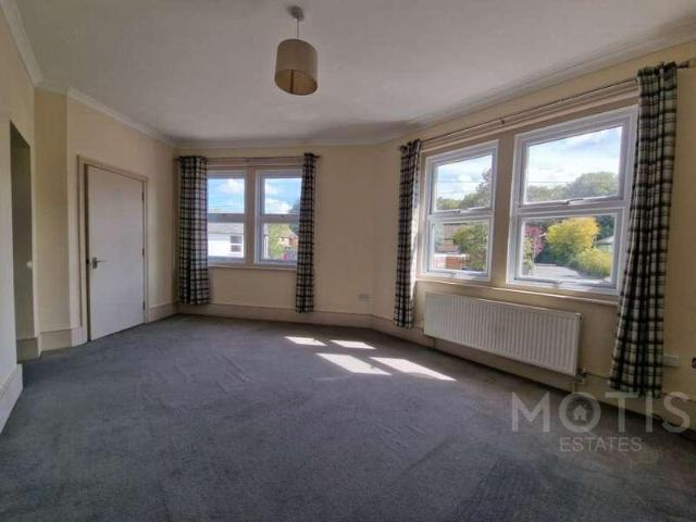 Apartment for rent in Folkestone, Kent